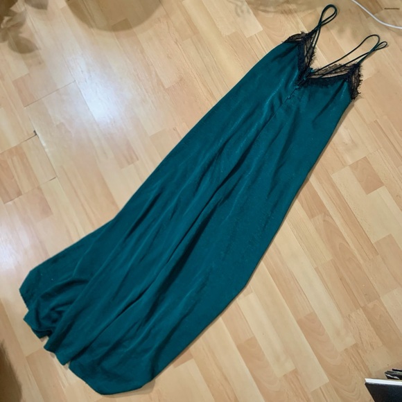 Zara Deep emerald green jumpsuit with Black Lace Detail - Picture 3 of 6